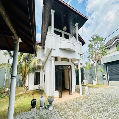 Colonial Style House for Sale in  Malabe-5