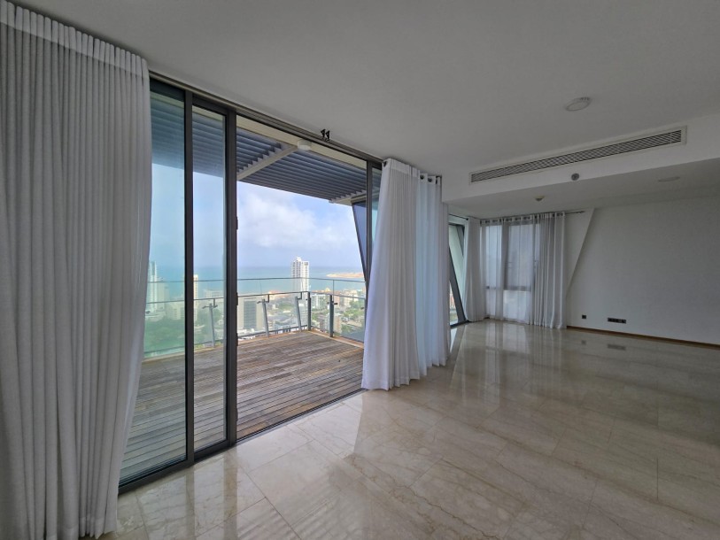 Altair – 4 bedroom for lease-1