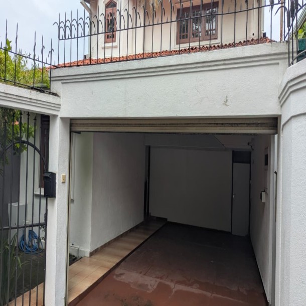 House  for Rent @ Byrde Place Col 06-1