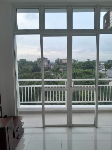 Modern 3 Bedroom Apartment for Sale in Rajagiriya | LKR 55 Million-9