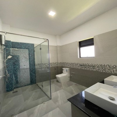 Spacious brand new apartments for RENT in Nawala-4