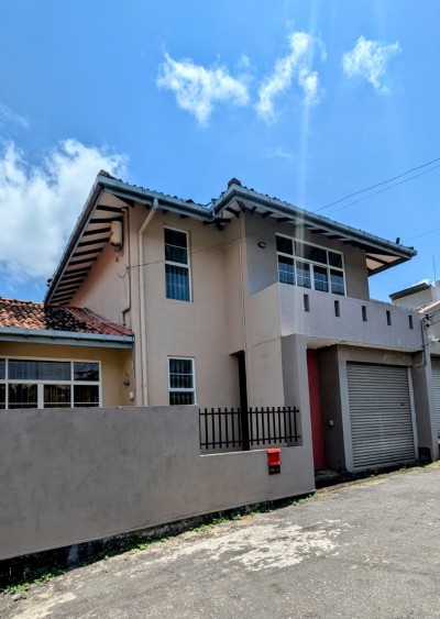 House for Sale in  Battaramulla