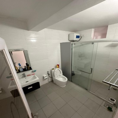 4BR Spacious Apartment in Colombo 4 for Sale-6