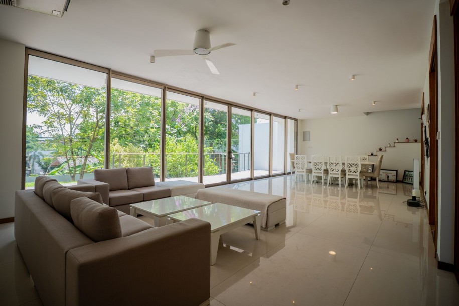 Prestigious 4 Bedroom House in Colombo 06 | LKR 250 Million-14