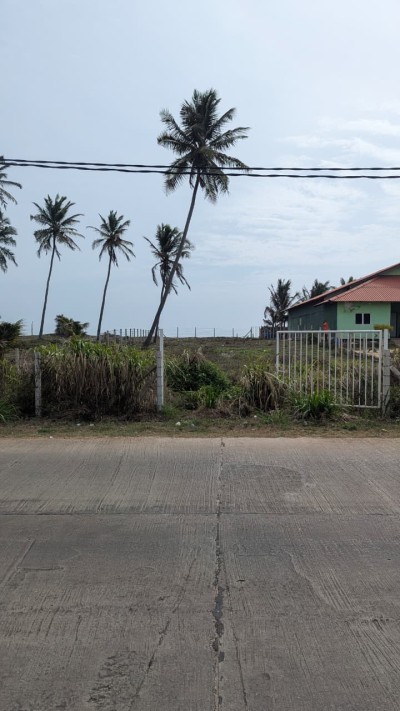 Sea view land Plot for Sale in Negambo lagoon Road-3
