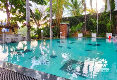 Luxury Lakefront Bungalow for Sale or Rent – Bolgoda Lake-11