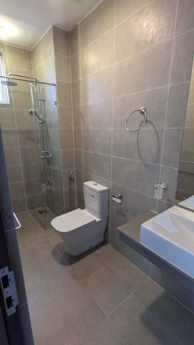 ⛳️ 3BR Apartment for Sale in the HEART of Colombo with Uninterrupted GOLF COURSE views.-9