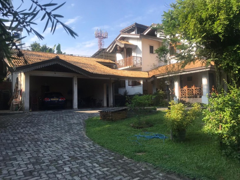 Land Valued House For Sale in Kiribathgoda-1