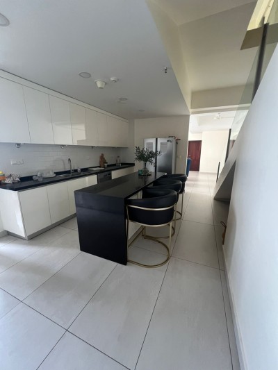 Park Heights Duplex for Sale in Colombo 5-5