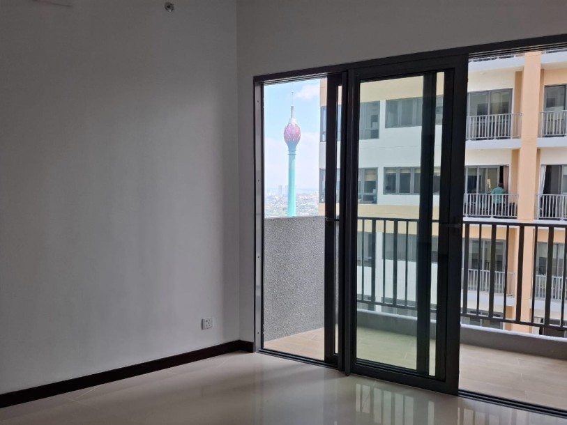 TRIZEN  APARTMENT FOR SALE-3