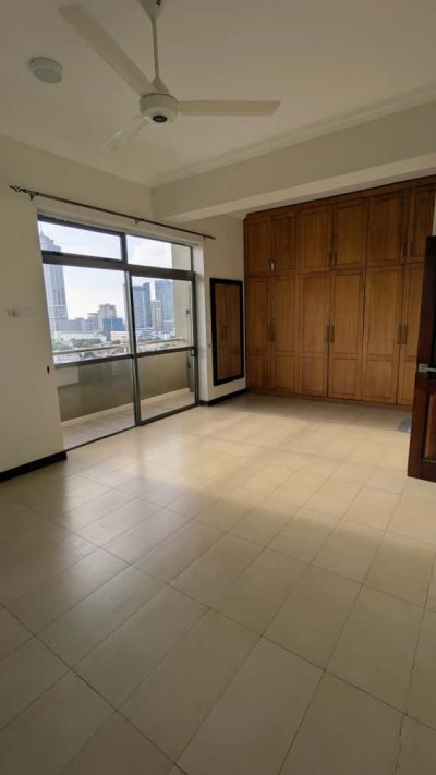 Spacious Apartment for Sale @ Capitol Residences Dharmapala MW Colombo 07-3