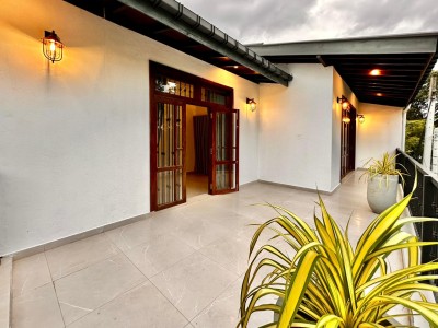 Lake Front House For Sale Attidiya-4