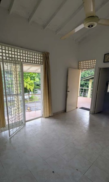 Gated Community House for Sale in Athurugiriya-7