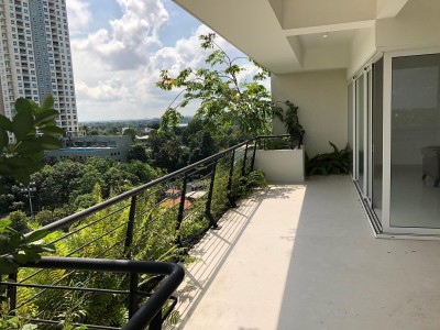 Clear Point 3 bed apartment for sale