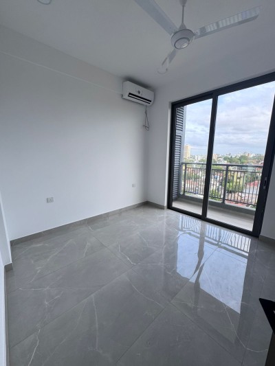 Prive Residence- 03 Rooms Unfurnished Apartment for Sale-4