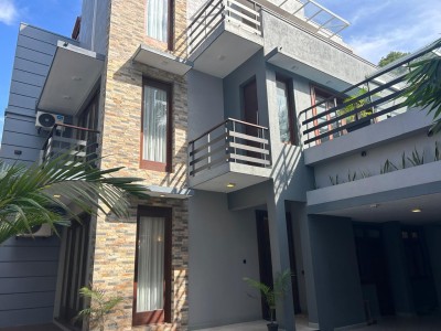 Luxury House in Nawala For Rent | With a Swimming Pool