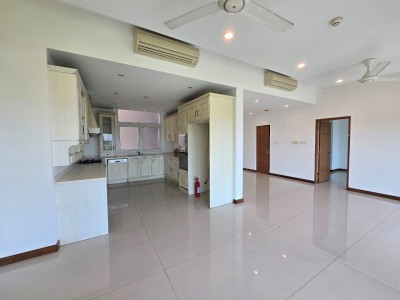 🏙️ Spacious 5-Bedroom Apartment for Sale in Rajagiriya | LKR 210 Million (Negotiable)-11