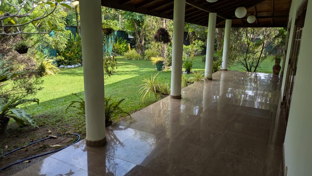 Tranquil Villa for rent in Kelaniya-1