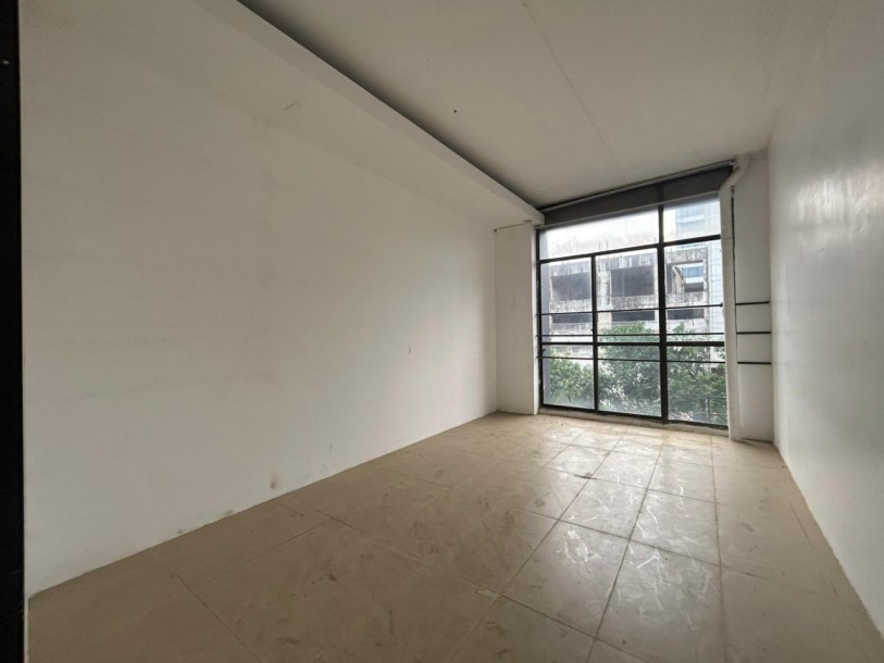 Valuable commercial property for sale in the heart of Colombo 03-6