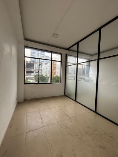 Valuable commercial property for sale in the heart of Colombo 03-4