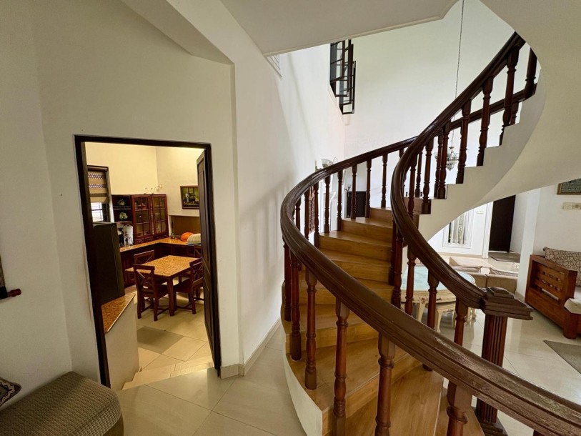 MODERN LUXURY HOUSE Off Layards Road Colombo 04-4