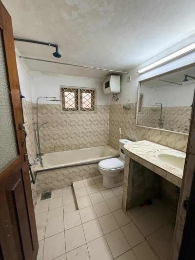 Well buitl House for Sale – Ampitiya, Kandy-9