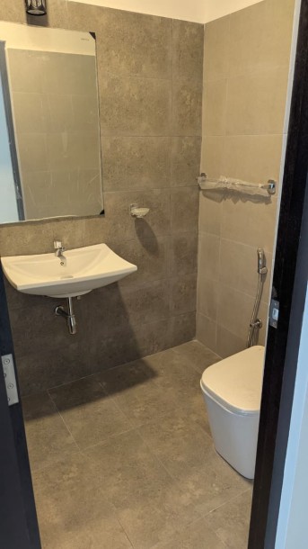 Unfurnished Apartment for *Rent Viyathpura Kalalgoda-5