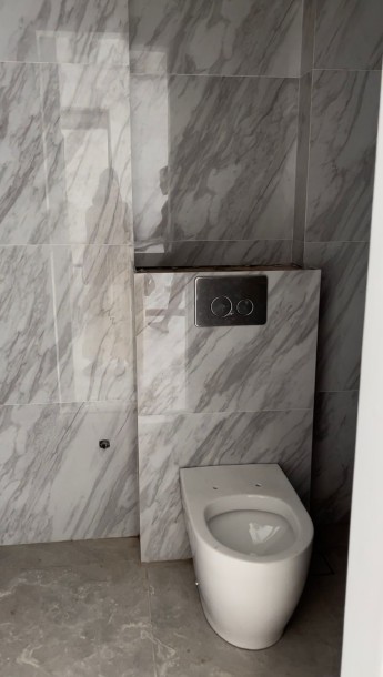 Office Space for Rent – Prime Location on Galle Road, Colombo 03-7