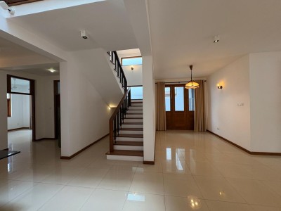 Beautiful House from Rent in Colombo 5-7