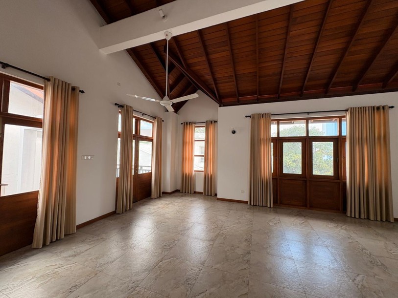 Beautiful House from Rent in Colombo 5-1