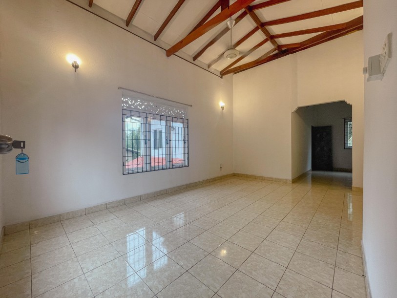 House located in a peaceful neighbourhood for sale in Gorakapitiya, Piliyandala | 24.9 million-2