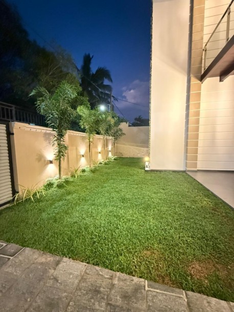 Lake view Three stories Luxurious house For Sale-9