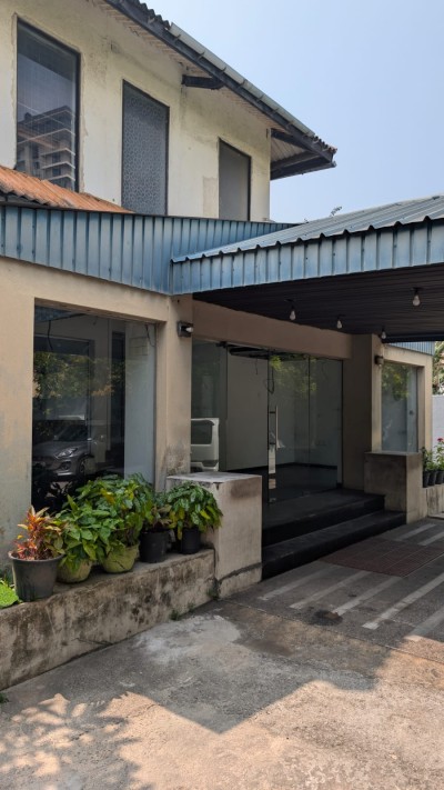 Finest Commercial Space for rent in Colombo 02