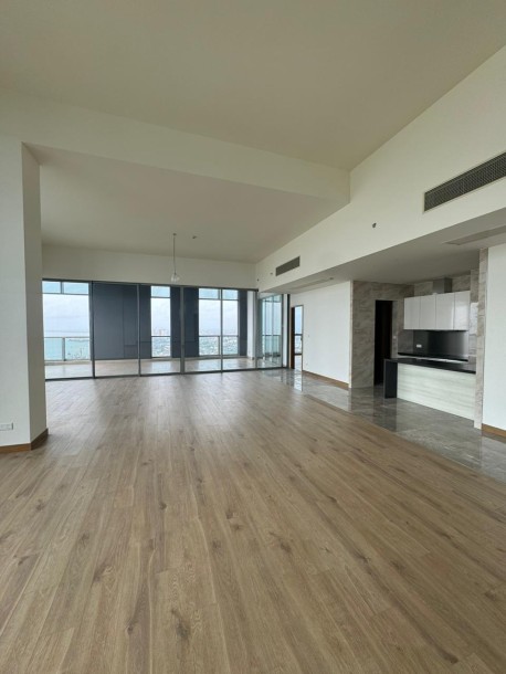 Luxury Penthouse Apartment for Sale-4