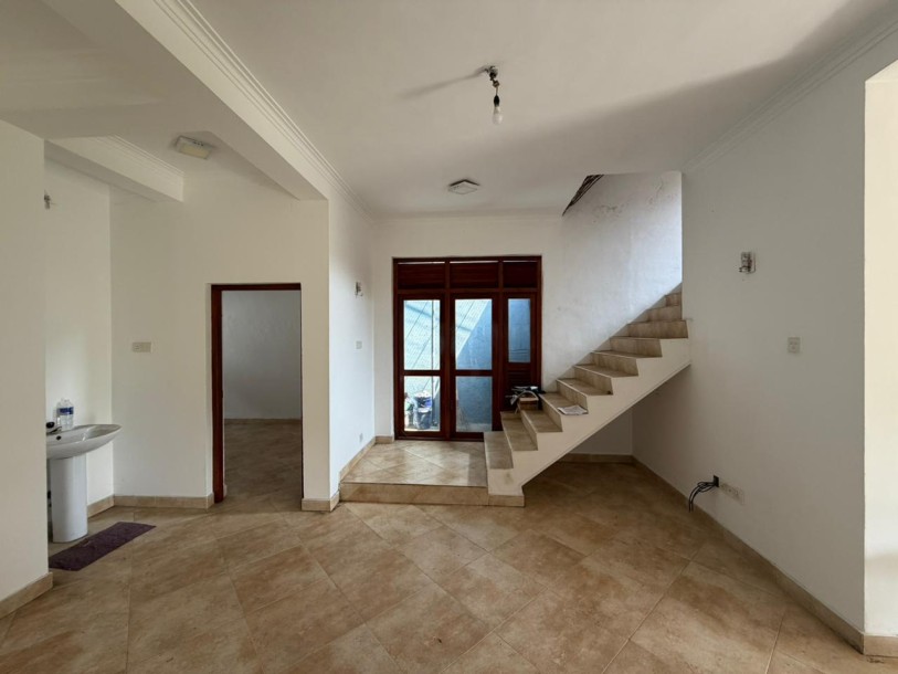 Property for sale in Mount Lavinia-6