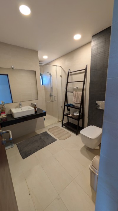 A Neatly furnished apartment in Park Heights, Colombo 05 for Rent-2