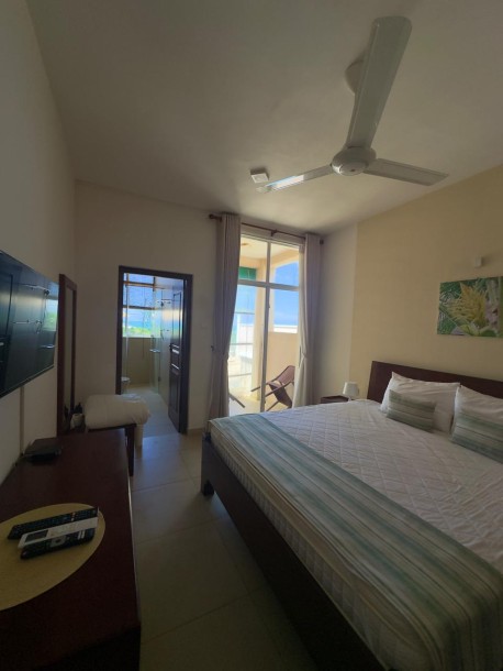 Exclusive Beachfront Villa in Hikkaduwa  | Price: 110 Million ( Negotiable )-7