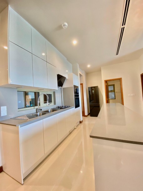 The Grand, Colombo 07 3 Bedroom Apartment for Rent-5