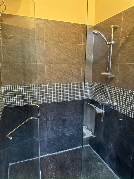 Bungalow for Rent in Nuwara Eliya-5