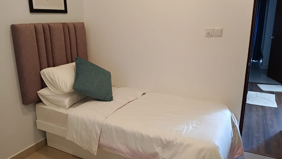 *Canterbury Golf Apartments *-6