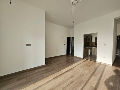 Canterbury Golf Apartments (Lexus Apartments)-5