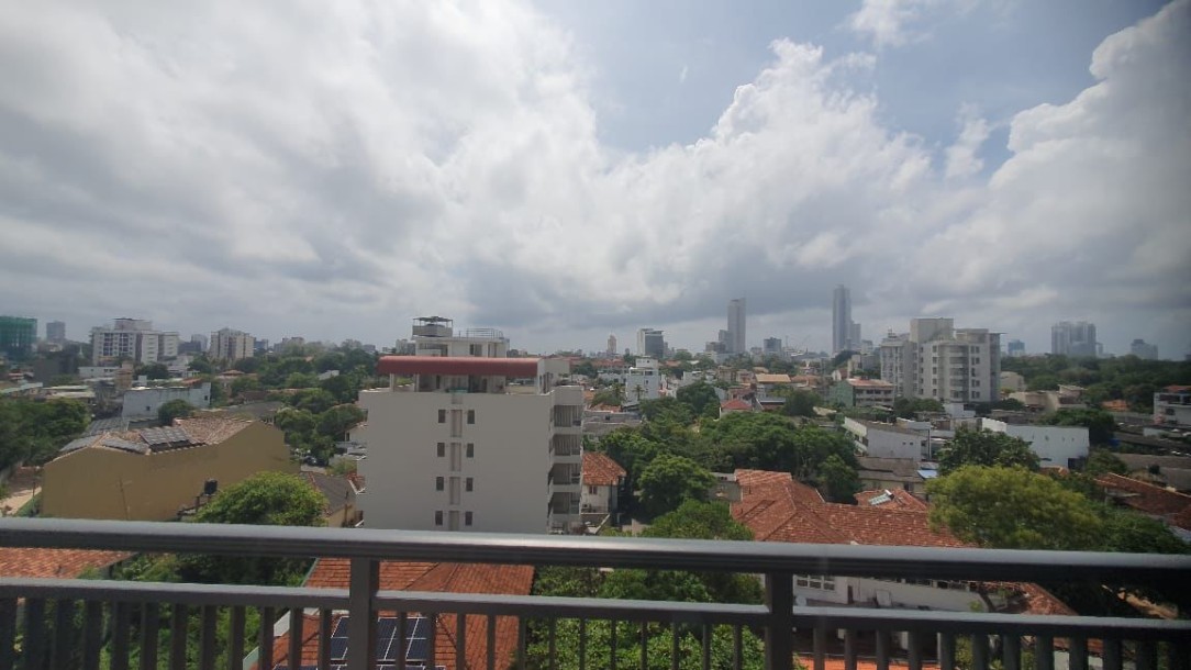 3 Bedroom Apartment for Sale in 121 Prive Residence, Jawatte Road | Price: 110 million LKR ( Negotiable )-1