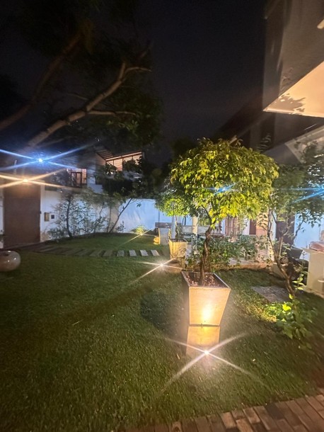 Luxury 4 Bedroom House for Rent in Pitakotte-8