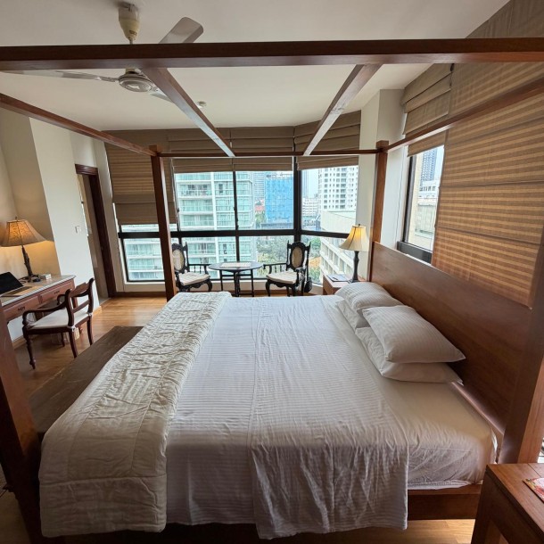 Luxury 2BR Apartment for Sale at Crescat Residencies | Fully Furnished | Investment Ready-5