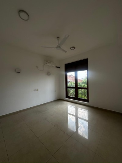 Modern 3 Unit Apartment Building for Sale – Nugegoda | Price: 110 million (Negotiable)-3