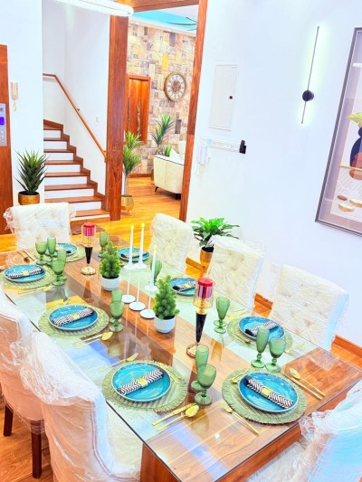 🌍 Exclusive Luxury Residence for Sale – Palawaththa, Baththaramulla, Sri Lanka-5