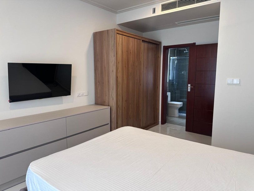 3 Bedroom Astoria apartment for Sale in Colombo 03.-6