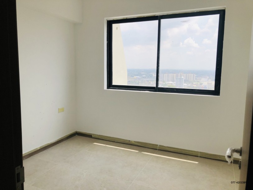 Marina Square Unfurnished Apartment for Sale in Colombo 15-2