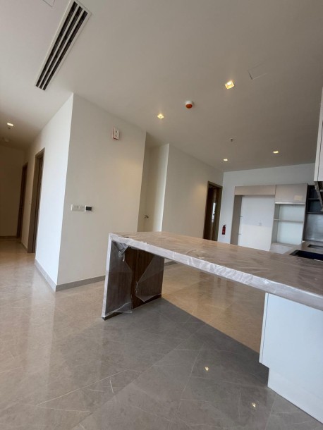 Luxury Unfurnished 3-Bedroom Apartment for Sale at 606 The Address, Colombo 03-5