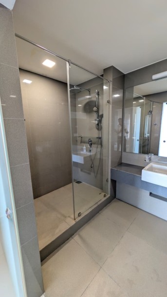 Elegantly Furnished apartment for *Sale* at *Clearpoint Residencies  Rajagiriya*-7